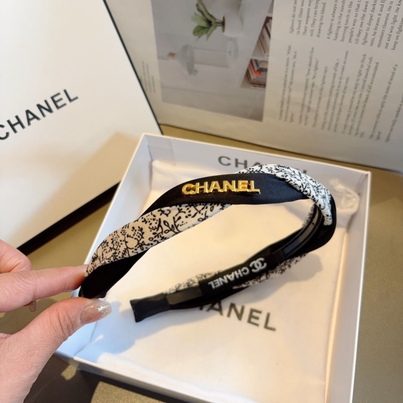Ch**el